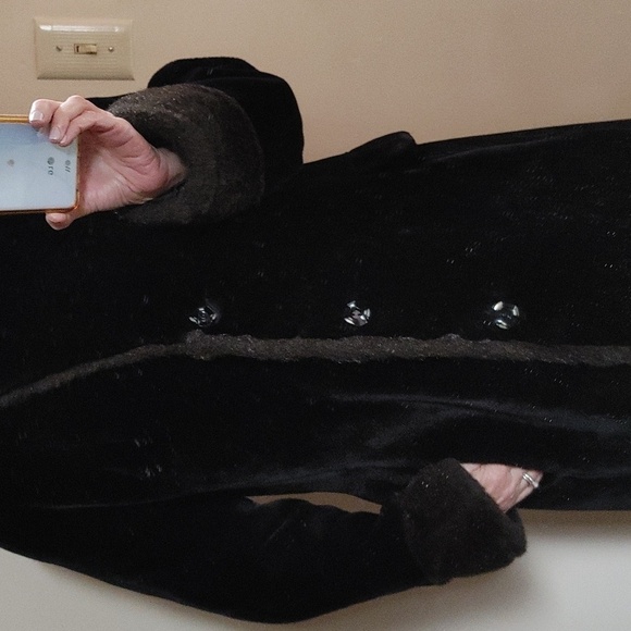 Vtg Black Faux Fur Long Coat Size 10 - Picture 12 of 15